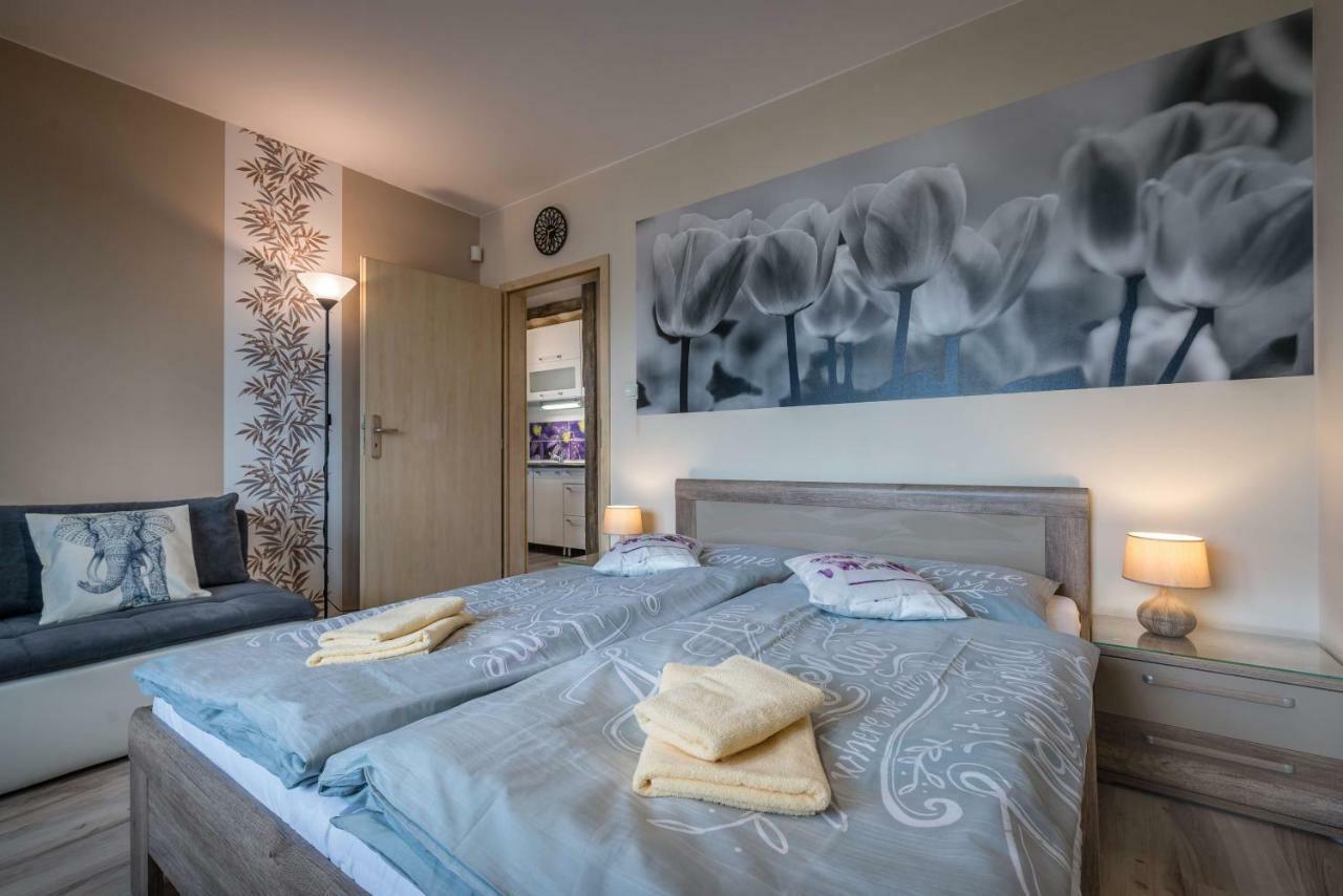 Apartment Provensal Липтовски-Микулаш Экстерьер фото