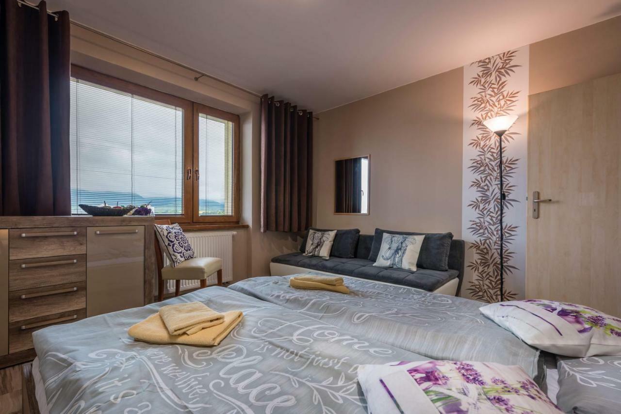 Apartment Provensal Липтовски-Микулаш Экстерьер фото